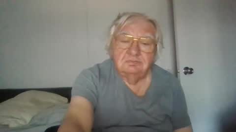 fewxtrapounds985 online show from 18, 1, 2026