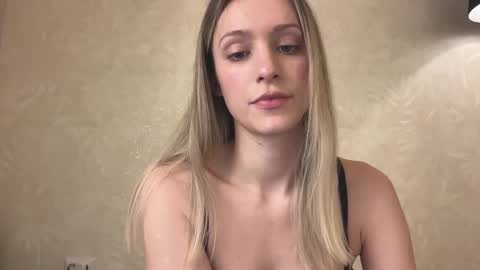 Lisa online show from 22, 12, 2025