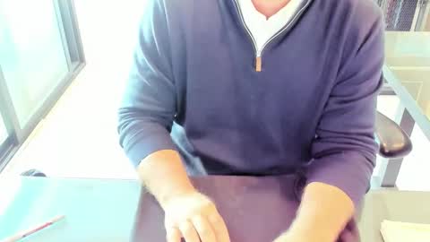 Snapshot of fhetzl chatting on 30, 10, 2025 fhetzl online show from 30, 10, 2025