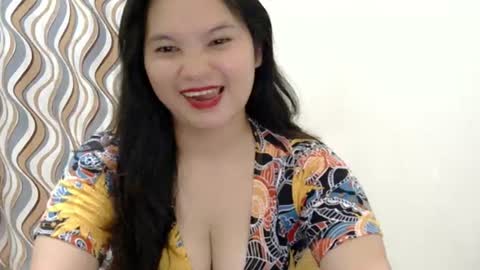 fhwilloughbyxx online show from 9, 6, 2026