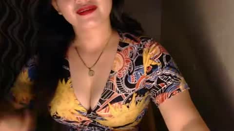 fhwilloughbyxx online show from 10, 6, 2026