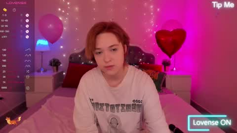 fiamoory online show from 9, 3, 2025