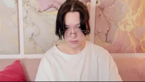 fiamoory online show from 31, 3, 2026