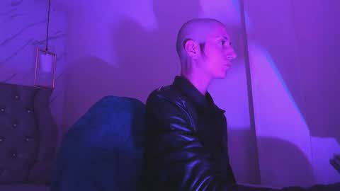   online show from 15, 3, 2026