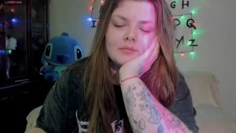 Snapshot of fiery__lady_ chatting on 18, 4, 2026 Evita online show from 18, 4, 2026