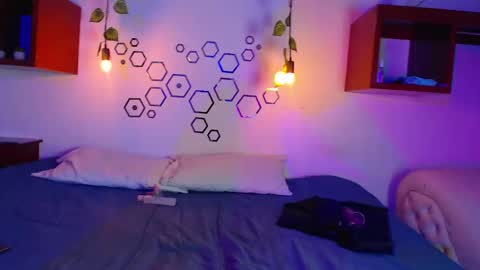 fieryduox online show from 24, 11, 2025