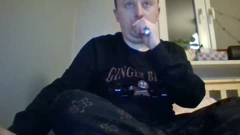 filipek757 online show from 28, 12, 2024