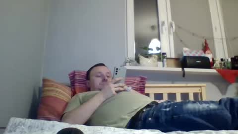 filipek757 online show from 29, 12, 2024