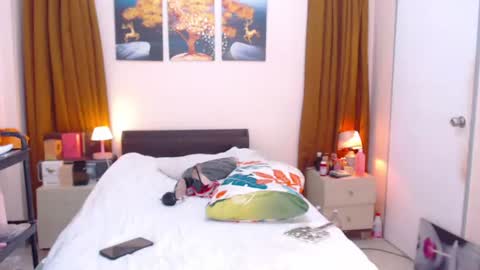 stephanie online show from 15, 7, 2026
