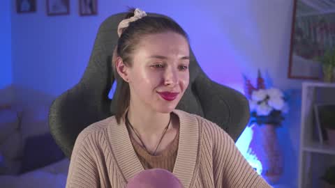 cap and Lana  online show from 12, 12, 2024