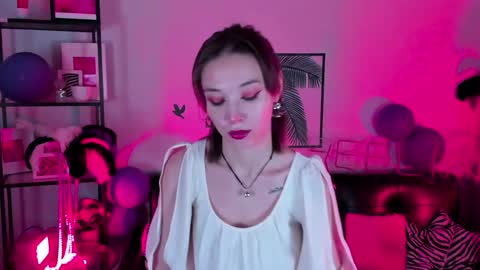 cap and Lana  online show from 18, 12, 2024