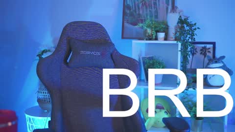 cap and Lana  online show from 10, 1, 2025