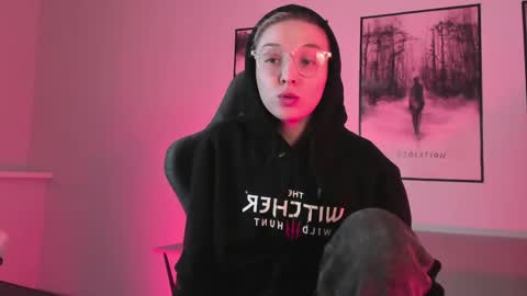 cap and Lana  online show from 1, 3, 2025