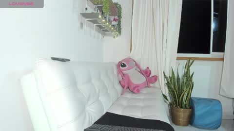 Snapshot of filletatouee chatting on 8, 5, 2026 filletatouee online show from 8, 5, 2026