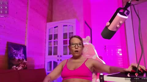Snapshot of findom_lady_shine chatting on 30, 4, 2026 Lady online show from 30, 4, 2026