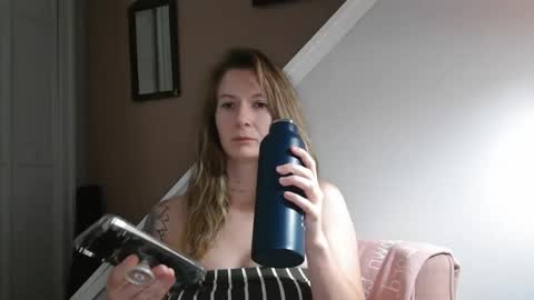 Snapshot of findomgoddessnatalia chatting on 30, 9, 2025 Goddess Natalia Findom online show from 30, 9, 2025