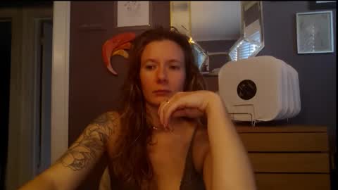 Snapshot of findomgoddessnatalia chatting on 16, 10, 2025 Goddess Natalia Findom online show from 16, 10, 2025