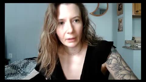 Snapshot of findomgoddessnatalia chatting on 9, 2, 2026 Goddess Natalia Findom online show from 9, 2, 2026