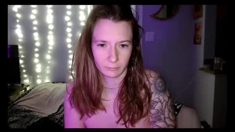 Snapshot of findomgoddessnatalia chatting on 10, 2, 2026 Goddess Natalia Findom online show from 10, 2, 2026