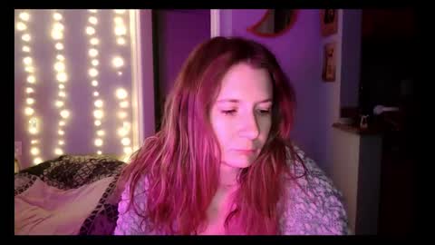 Snapshot of findomgoddessnatalia chatting on 18, 2, 2026 Goddess Natalia Findom online show from 18, 2, 2026