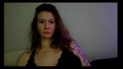 Snapshot of findomgoddessnatalia chatting on 19, 2, 2026 Goddess Natalia Findom online show from 19, 2, 2026