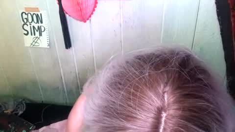 Snapshot of findommefoxi chatting on 31, 1, 2025 findommefoxi online show from 31, 1, 2025