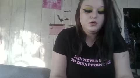 Snapshot of findommefoxi chatting on 26, 10, 2025 findommefoxi online show from 26, 10, 2025