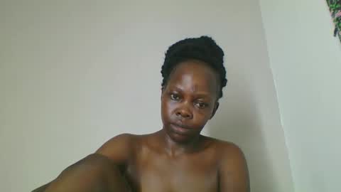 Snapshot of fine_melanin chatting on 22, 9, 2025 caro online show from 22, 9, 2025