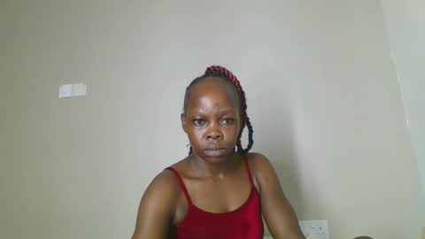 Snapshot of fine_melanin chatting on 8, 10, 2025 caro online show from 8, 10, 2025