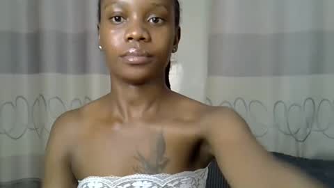 fine_queen12 online show from 5, 12, 2024