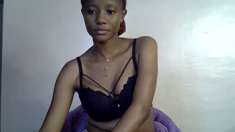 Snapshot of fine_slim chatting on 5, 10, 2025 slimmie online show from 5, 10, 2025