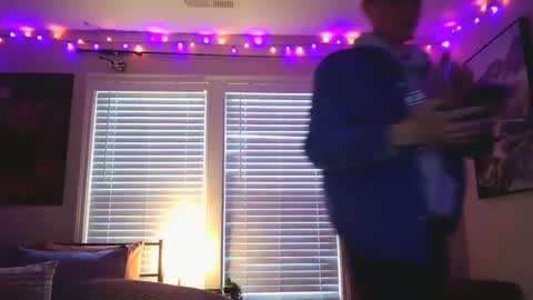 Snapshot of finnabun33 chatting on 10, 3, 2025 Jake I am Bicurious online show from 10, 3, 2025