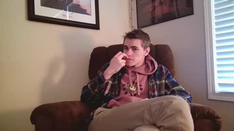 Snapshot of finnabun33 chatting on 28, 10, 2025 Jake I am Bicurious online show from 28, 10, 2025