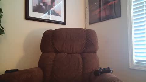 Snapshot of finnabun33 chatting on 22, 11, 2025 Jake I am Bicurious online show from 22, 11, 2025