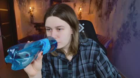 fiora online show from 2, 2, 2025