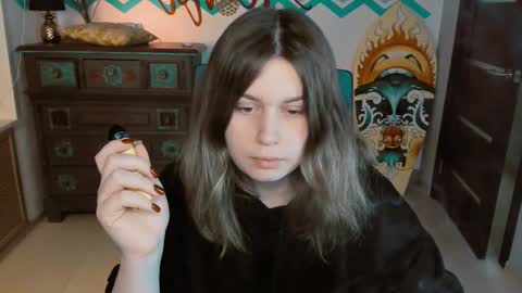 fiora online show from 14, 2, 2025