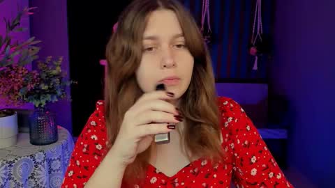 fiora online show from 19, 9, 2025