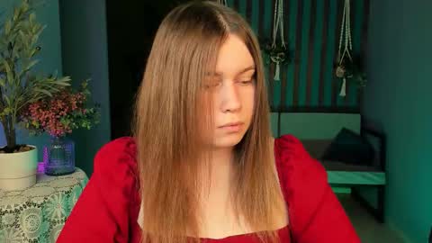 fiora online show from 26, 9, 2025