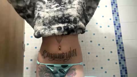 Snapshot of fiorella_up1 chatting on 15, 9, 2025 F I O R E L L A online show from 15, 9, 2025