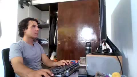 Snapshot of firefeelings chatting on 28, 12, 2024 Ricardo online show from 28, 12, 2024