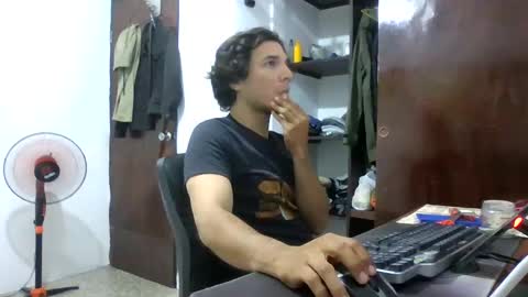 Snapshot of firefeelings chatting on 30, 12, 2024 Ricardo online show from 30, 12, 2024