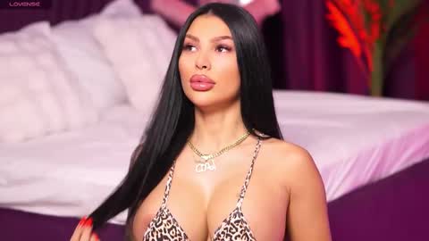 Fires Bomb 777 online show from 4, 3, 2025