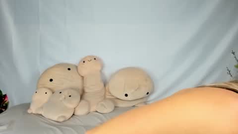 Snapshot of fit_american_girl chatting on 2, 10, 2025 Megan NEW twitter fit amer girl online show from 2, 10, 2025