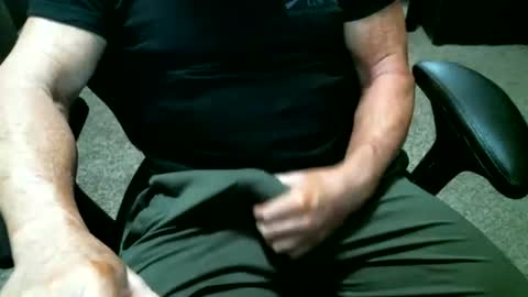 Snapshot of fitguy40 chatting on 14, 7, 2026 fitguy40 online show from 14, 7, 2026