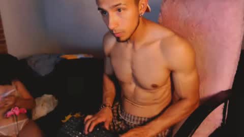 fitnescalientes online show from 6, 12, 2024