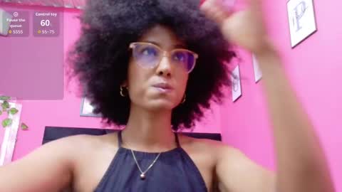 Snapshot of fitsexxyebony chatting on 19, 2, 2026 Violetta online show from 19, 2, 2026