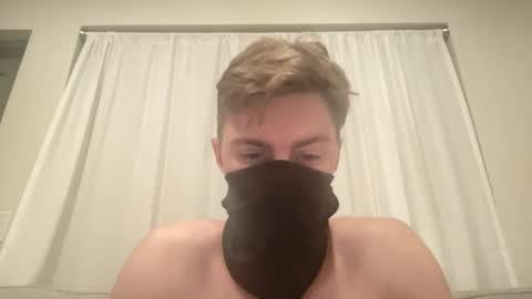 Snapshot of fittfucker chatting on 16, 10, 2025 fittfucker online show from 16, 10, 2025