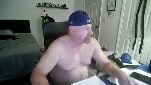 Snapshot of flaguy3233 chatting on 4, 10, 2025 Florida guy online show from 4, 10, 2025