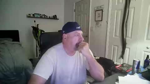 Snapshot of flaguy3233 chatting on 14, 11, 2025 Florida guy online show from 14, 11, 2025