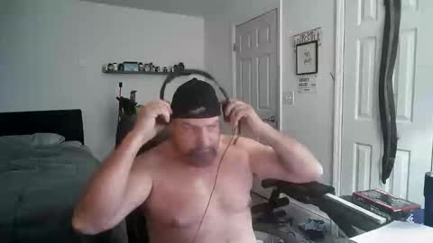 Snapshot of flaguy3233 chatting on 25, 11, 2025 Florida guy online show from 25, 11, 2025